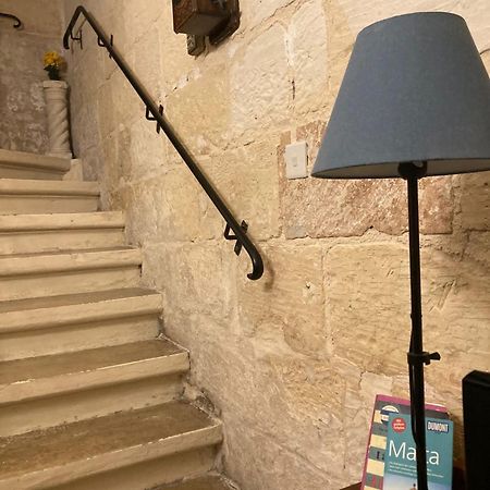 Charming Central Townhouse In Sliema Steps From Promenade And Sliema Ferry Lejlighed Eksteriør billede