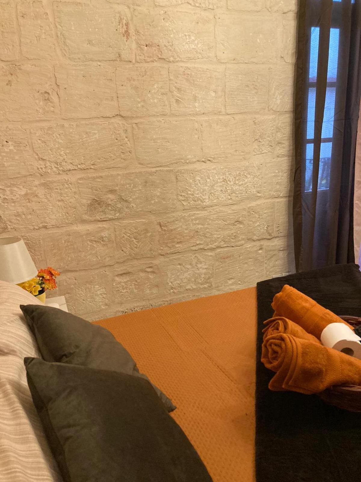 Charming Central Townhouse In Sliema Steps From Promenade And Sliema Ferry Lejlighed Eksteriør billede